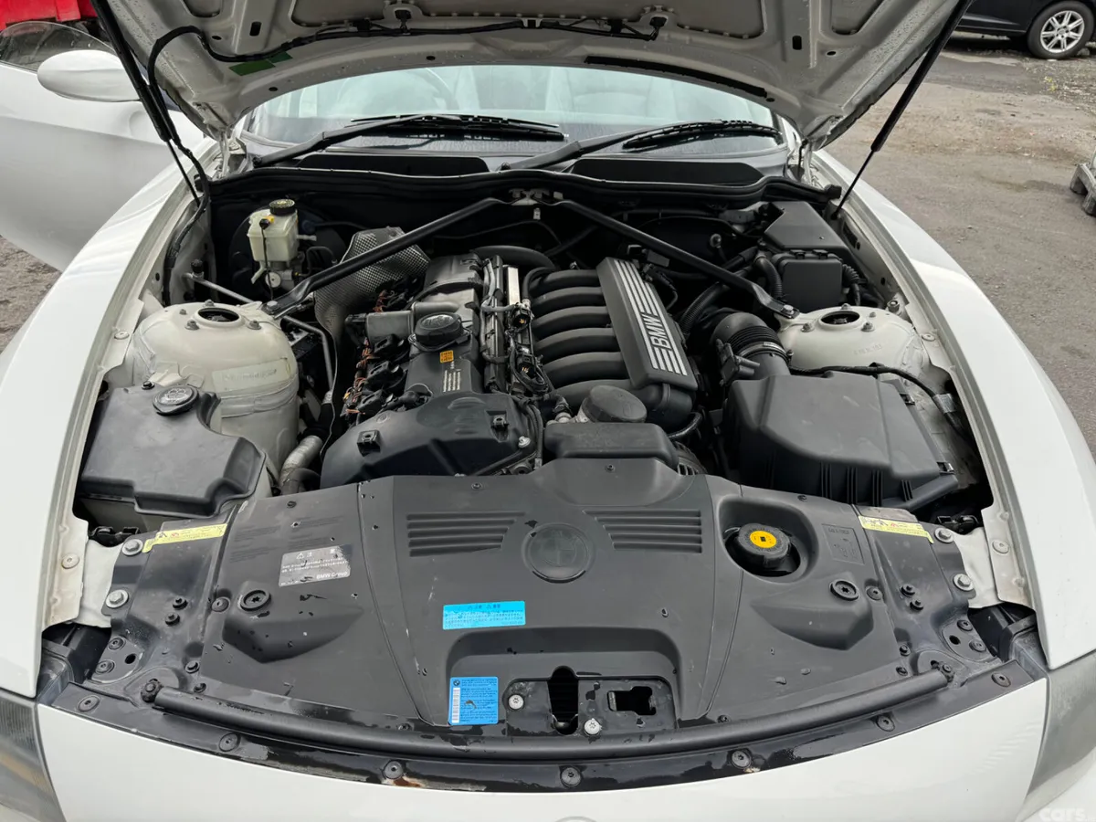BMW Z4 Convertible, Petrol, 2007, White