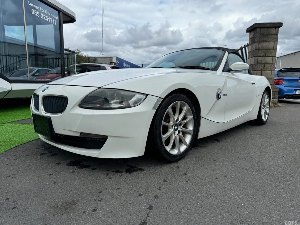 BMW Z4 Convertible, Petrol, 2007, White