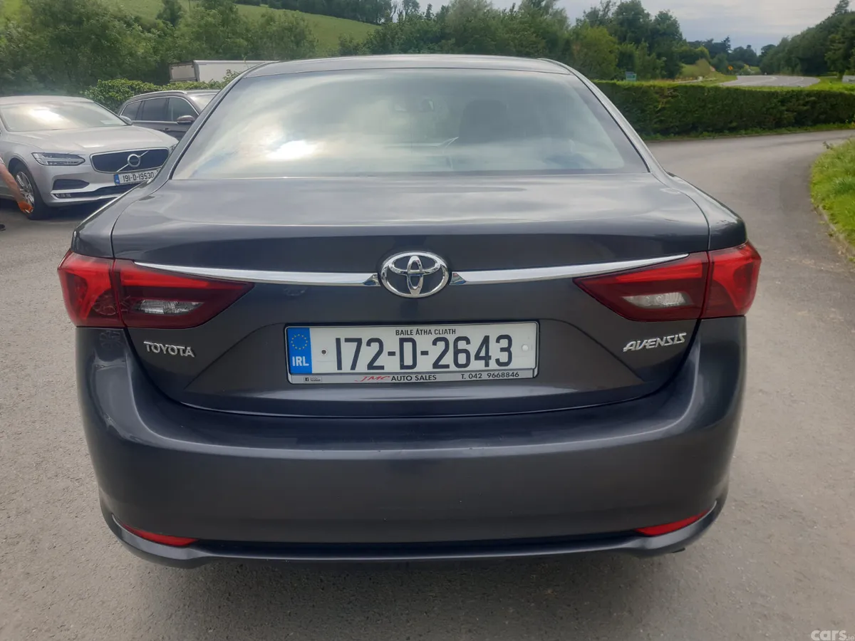 Toyota Avensis Saloon, Diesel, 2017, Grey