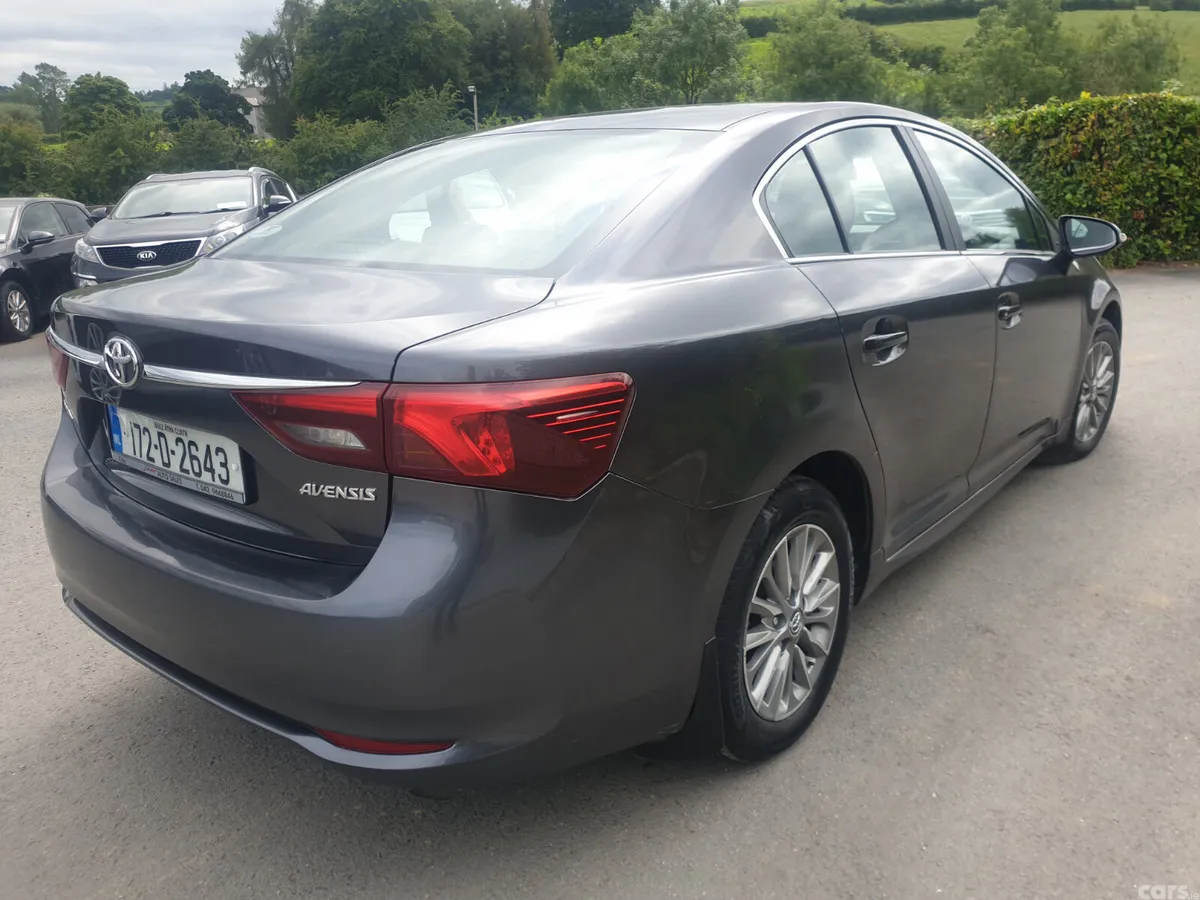 Toyota Avensis Saloon, Diesel, 2017, Grey