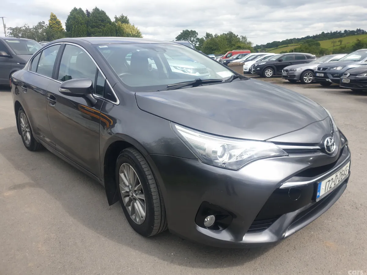 Toyota Avensis Saloon, Diesel, 2017, Grey