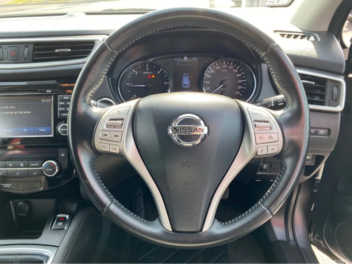 Nissan Qashqai MPV, Diesel, 2017, Grey