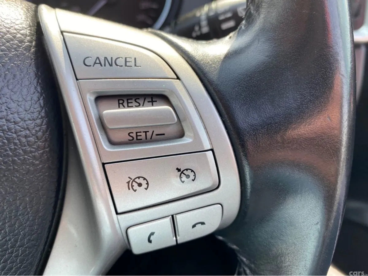 Nissan Qashqai MPV, Diesel, 2017, Grey