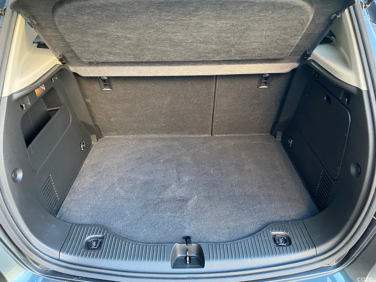 Vauxhall Mokka Hatchback, Diesel, 2018, Grey