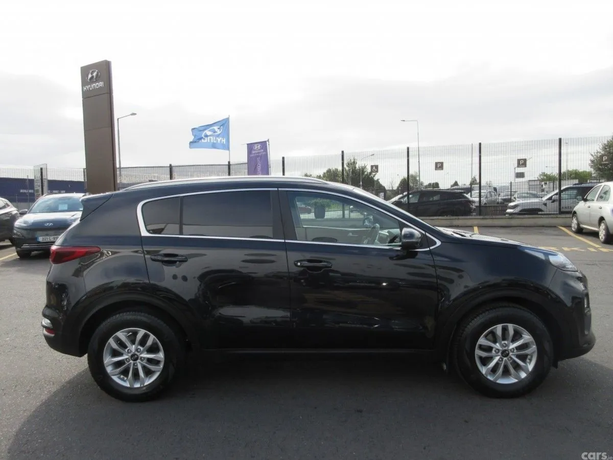 Kia Sportage SUV, Diesel Hybrid, 2022, Black