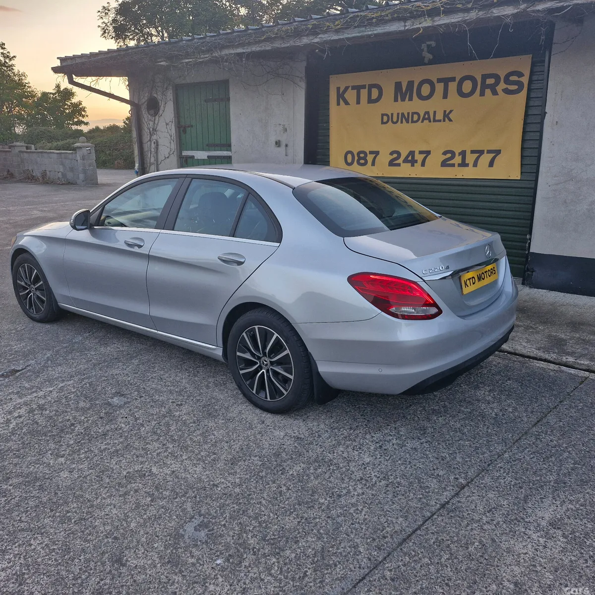 Mercedes-Benz C-Class Saloon, Diesel, 2019, Silver