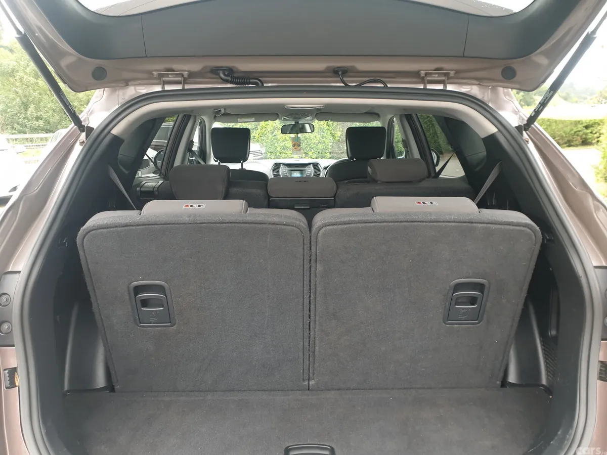 Hyundai Santa Fe SUV, Diesel, 2014, Gold