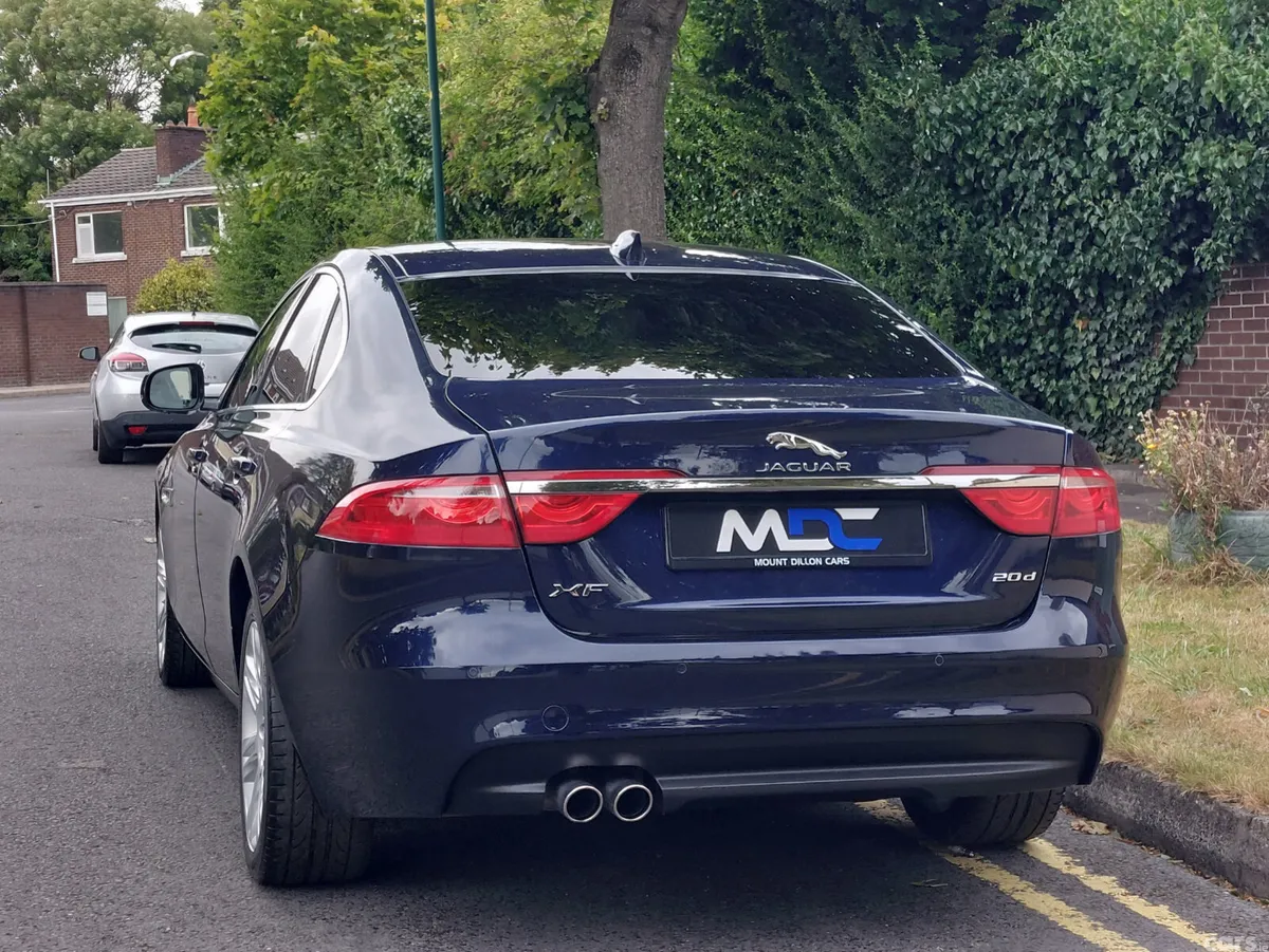 Jaguar XF Saloon, Diesel, 2015, Blue