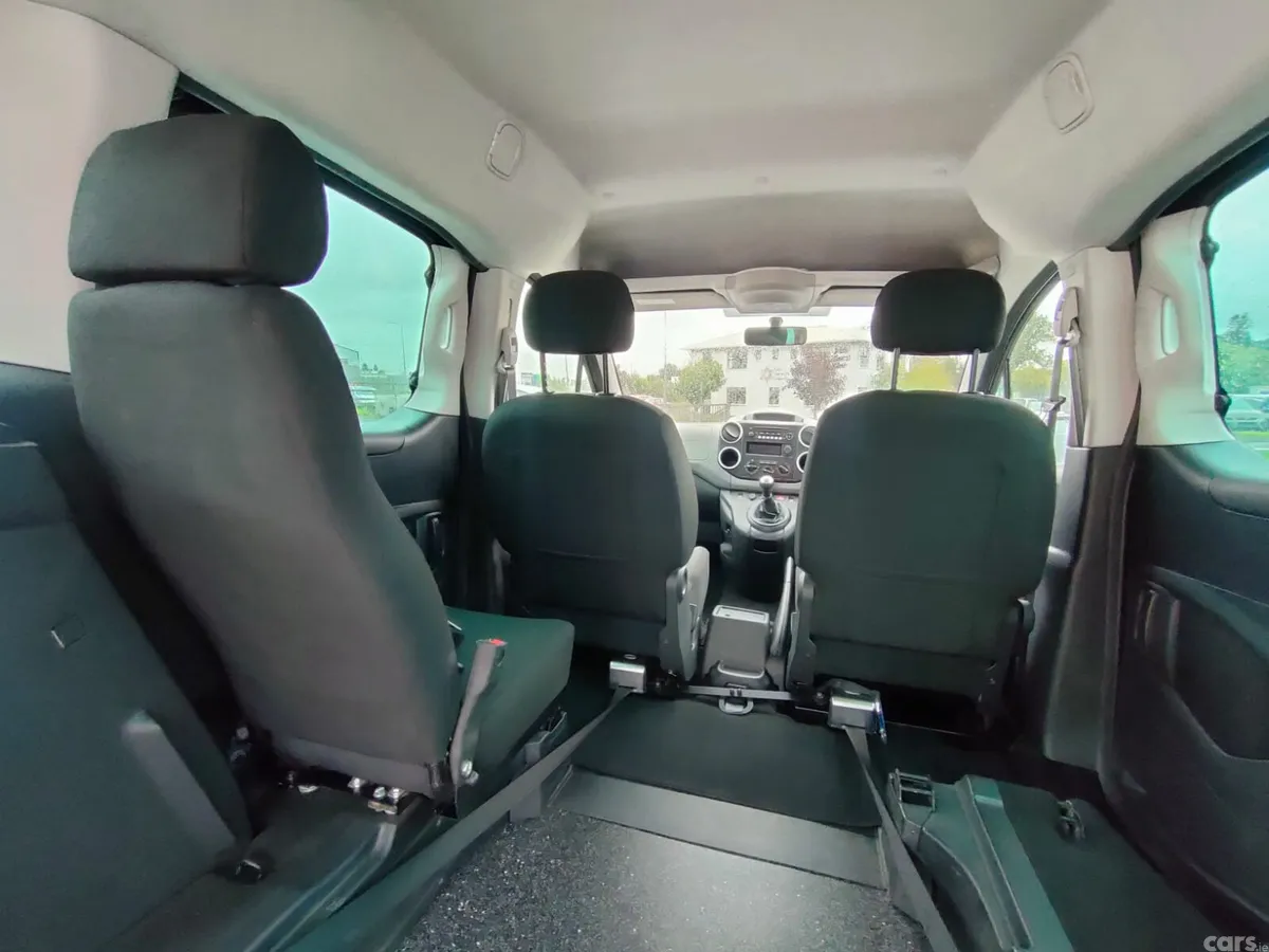 Peugeot Partner MPV, Diesel, 2018, Silver