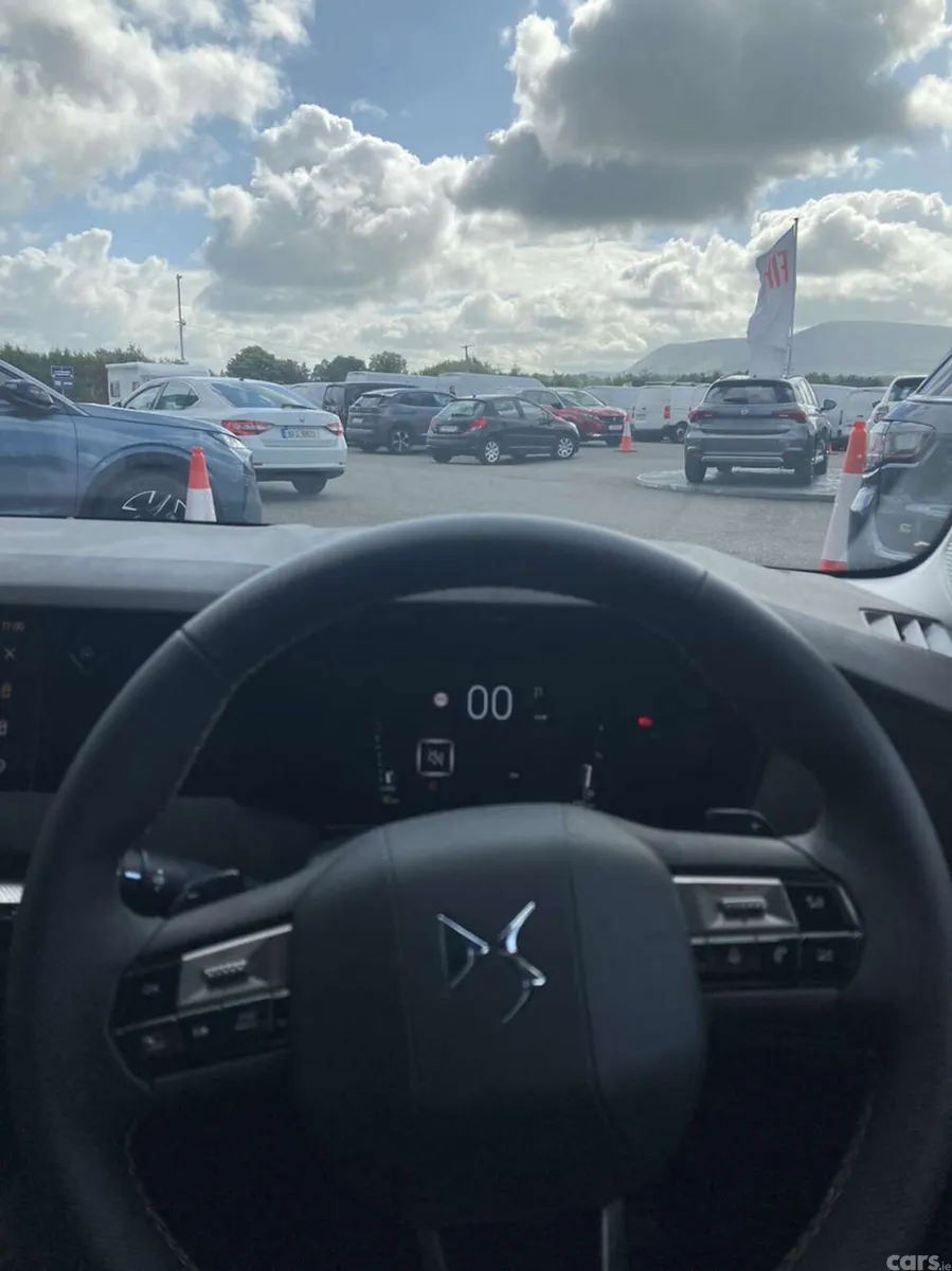 DS Automobiles DS 4 MPV, Petrol, 2024, Grey