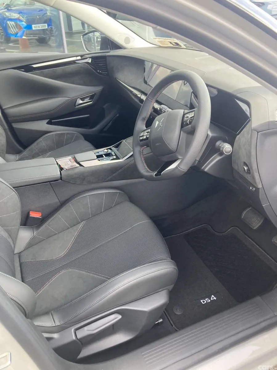 DS Automobiles DS 4 MPV, Petrol, 2024, Grey