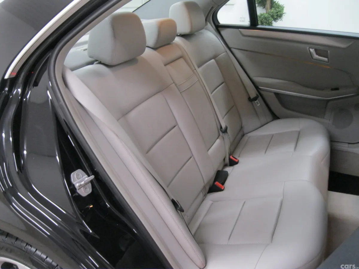 Mercedes-Benz E-Class Saloon, Diesel, 2012, Black