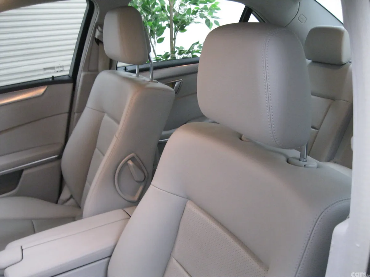 Mercedes-Benz E-Class Saloon, Diesel, 2012, Black