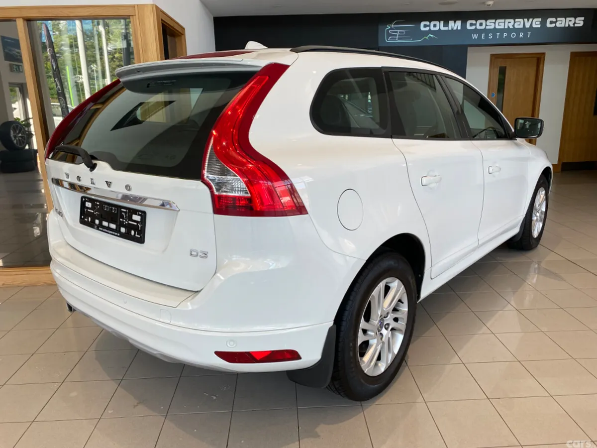 Volvo XC60 SUV, Diesel, 2016, White