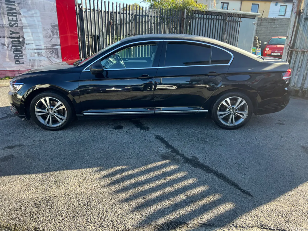Volkswagen Passat Saloon, Diesel, 2015, Black