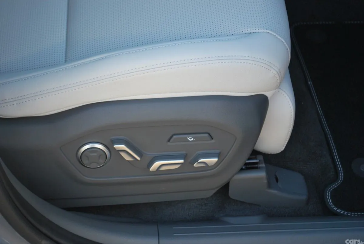 Hyundai Santa Fe SUV, Petrol Plug-in Hybrid, 2026, Blue