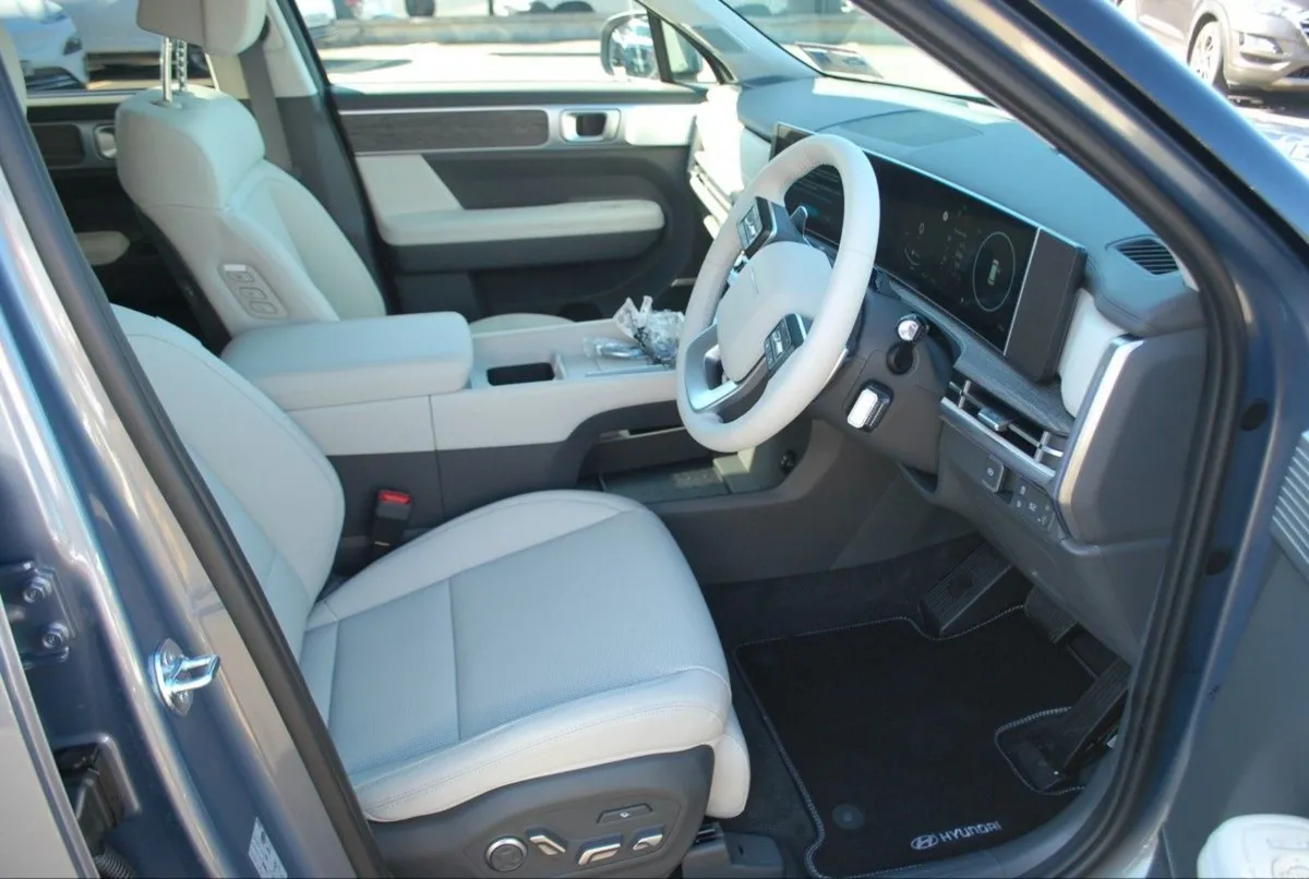 Hyundai Santa Fe SUV, Petrol Plug-in Hybrid, 2026, Blue