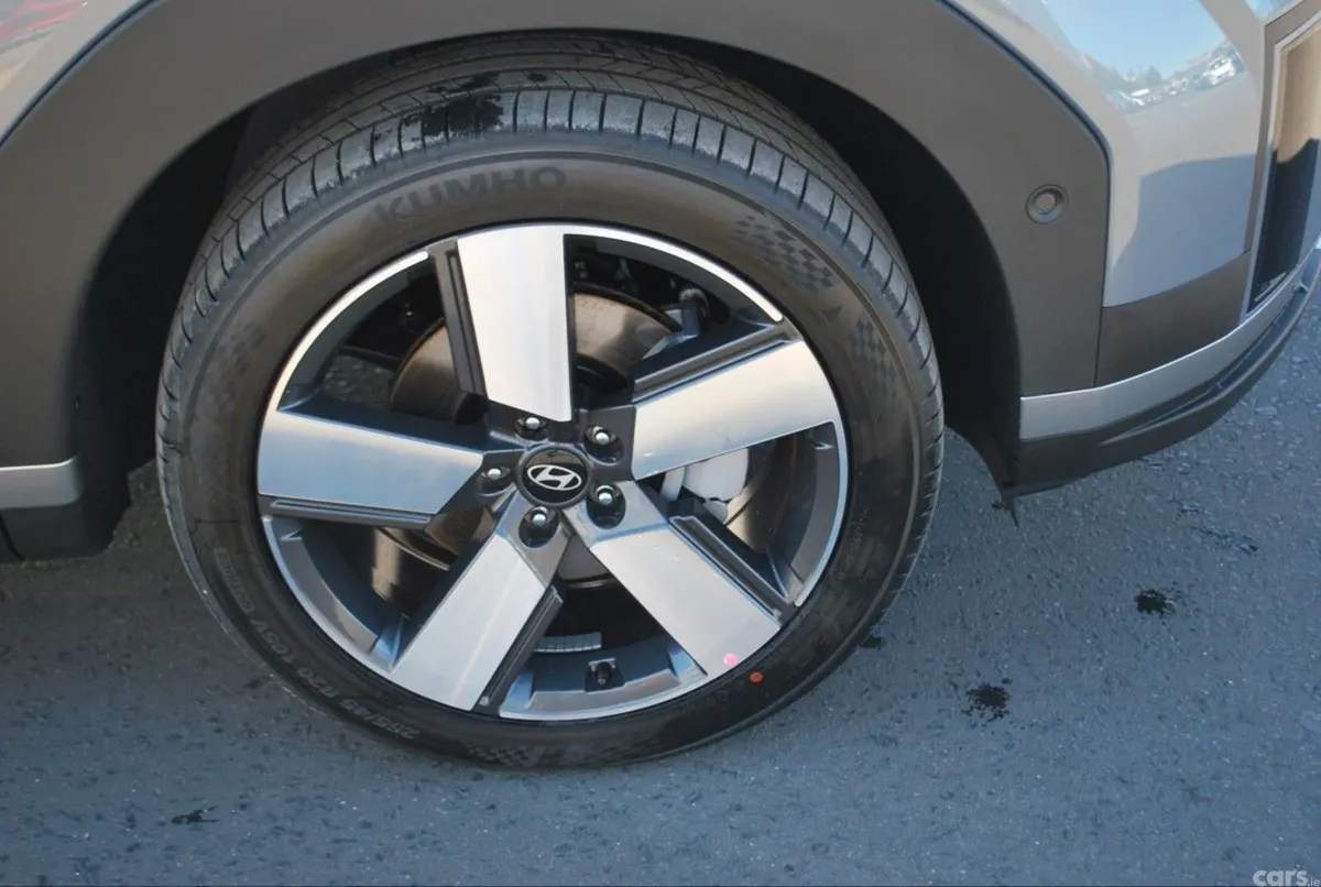 Hyundai Santa Fe SUV, Petrol Plug-in Hybrid, 2026, Blue