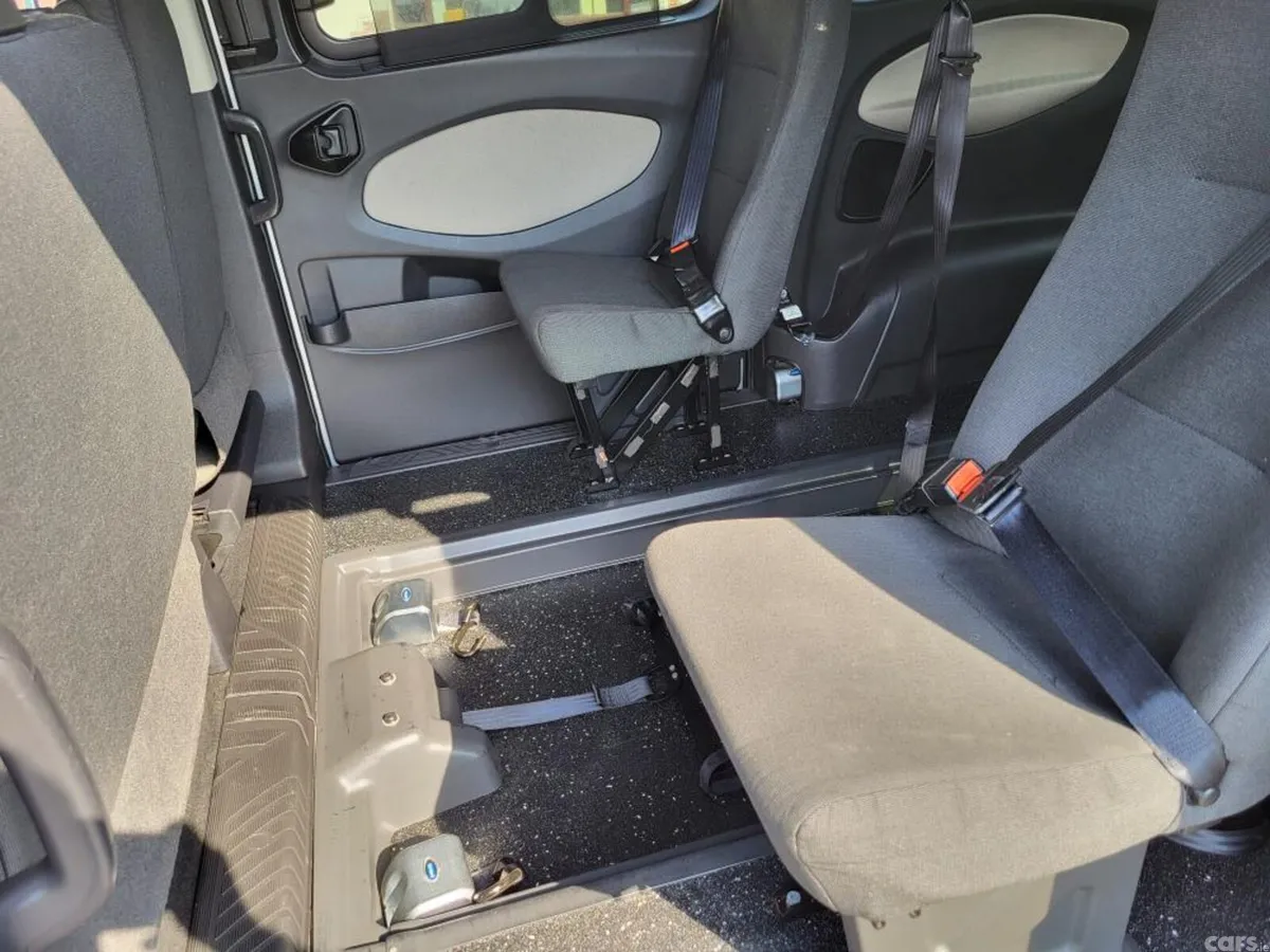 Ford Tourneo Custom MPV, Diesel, 2017, Silver