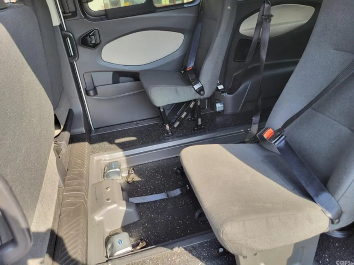 Ford Tourneo Custom MPV, Diesel, 2017, Silver