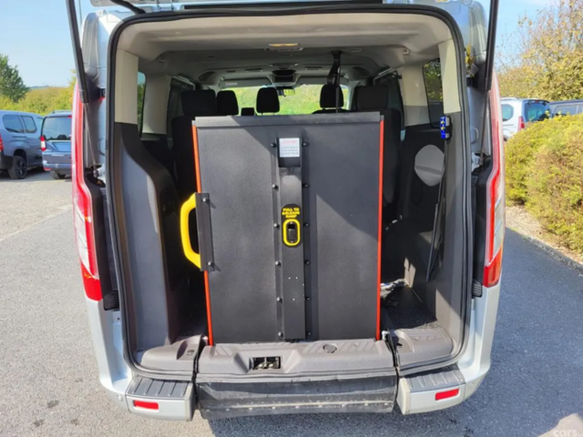 Ford Tourneo Custom MPV, Diesel, 2017, Silver