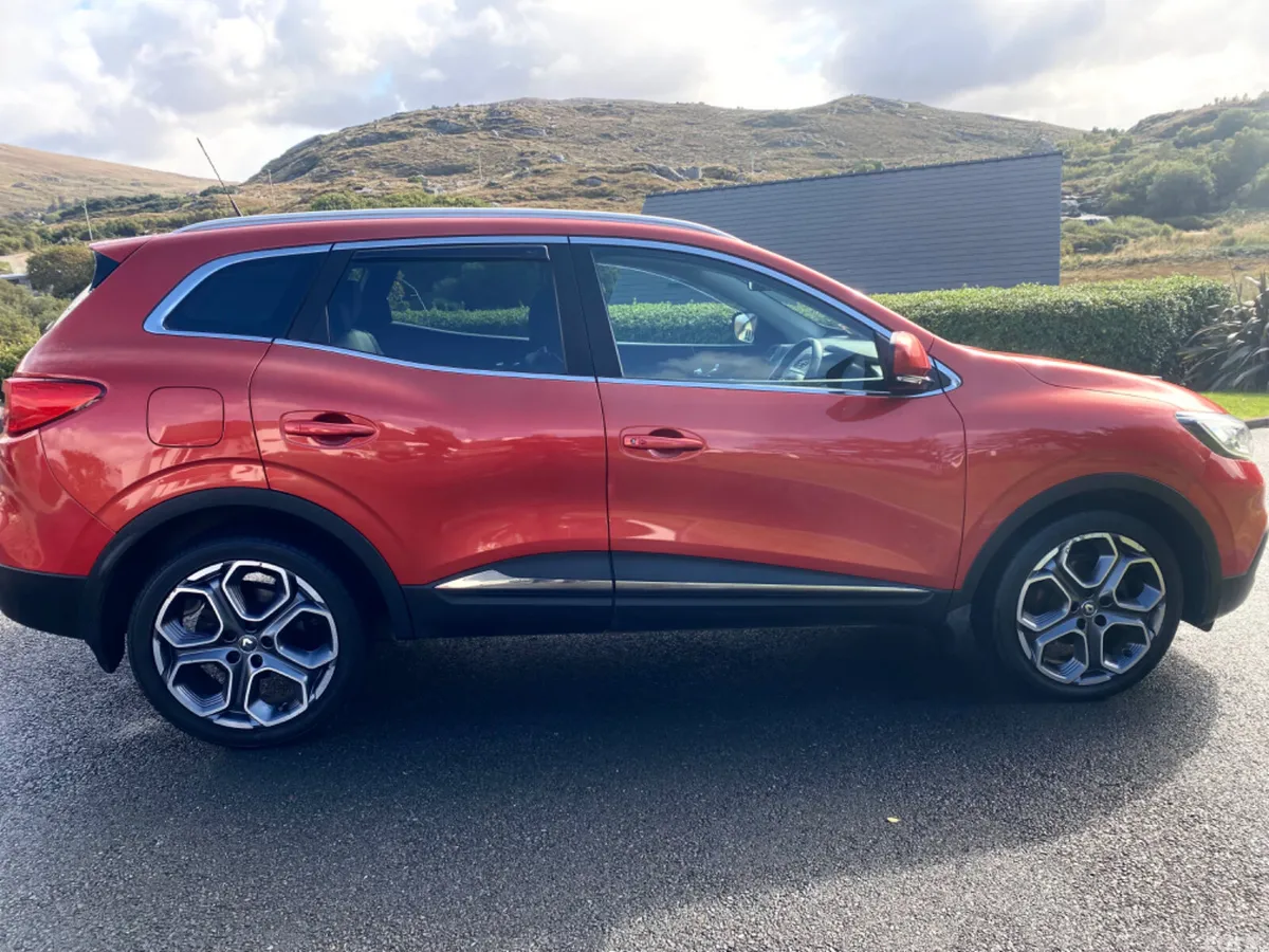 Renault Kadjar SUV, Diesel, 2016, Red