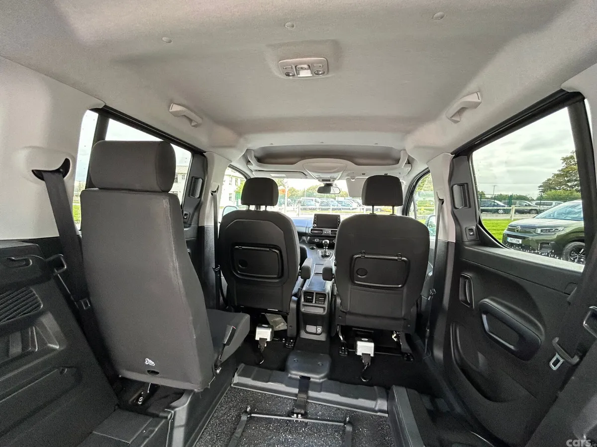 Peugeot Rifter MPV, Diesel, 2021, Grey