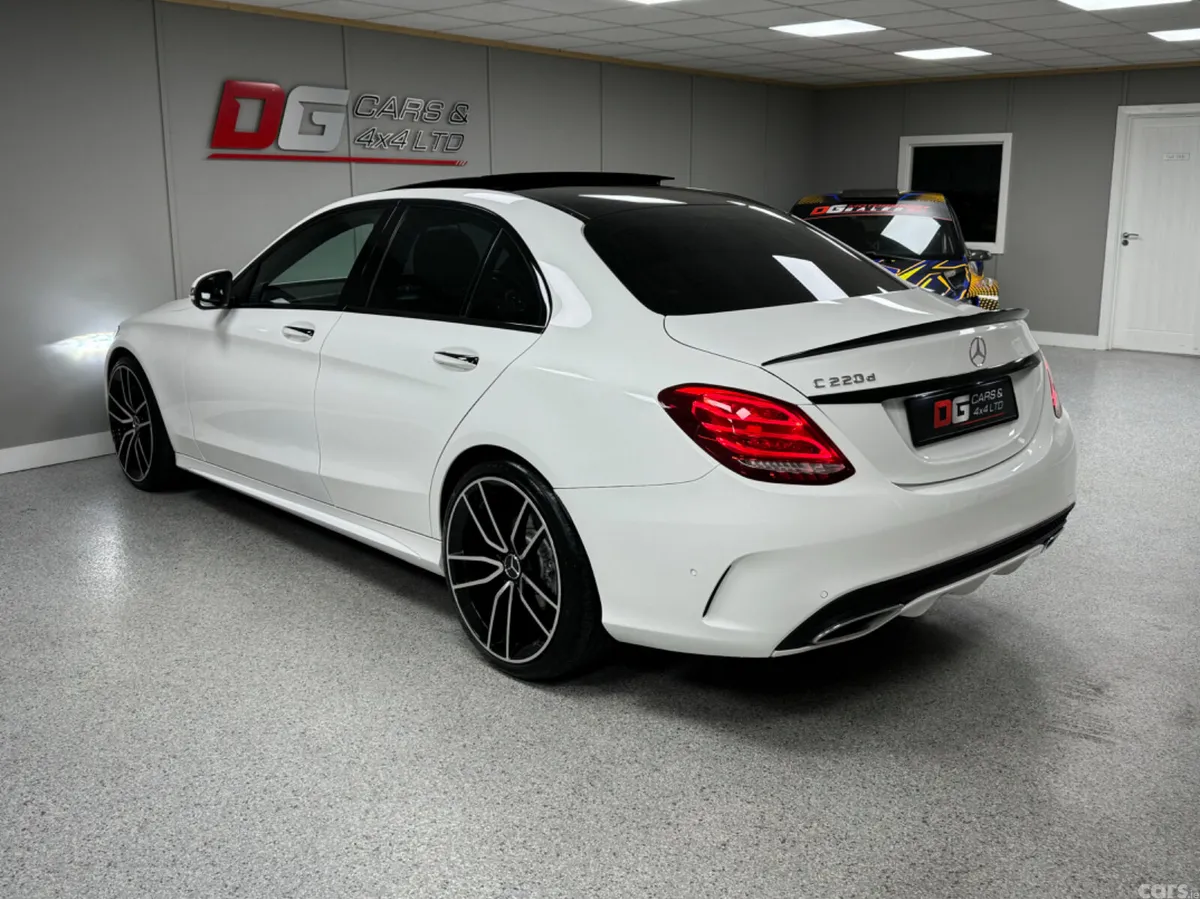 Mercedes-Benz C-Class Saloon, Diesel, 2017, White