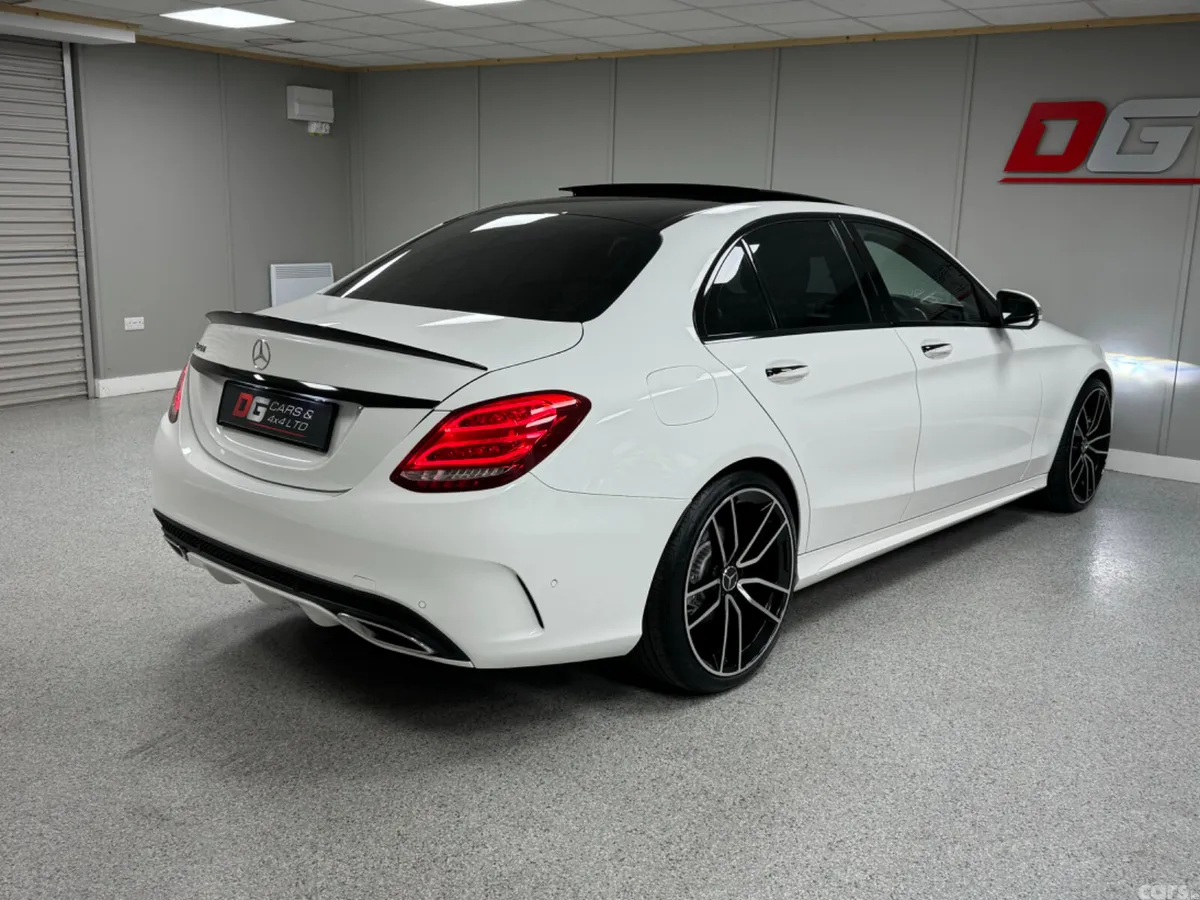 Mercedes-Benz C-Class Saloon, Diesel, 2017, White
