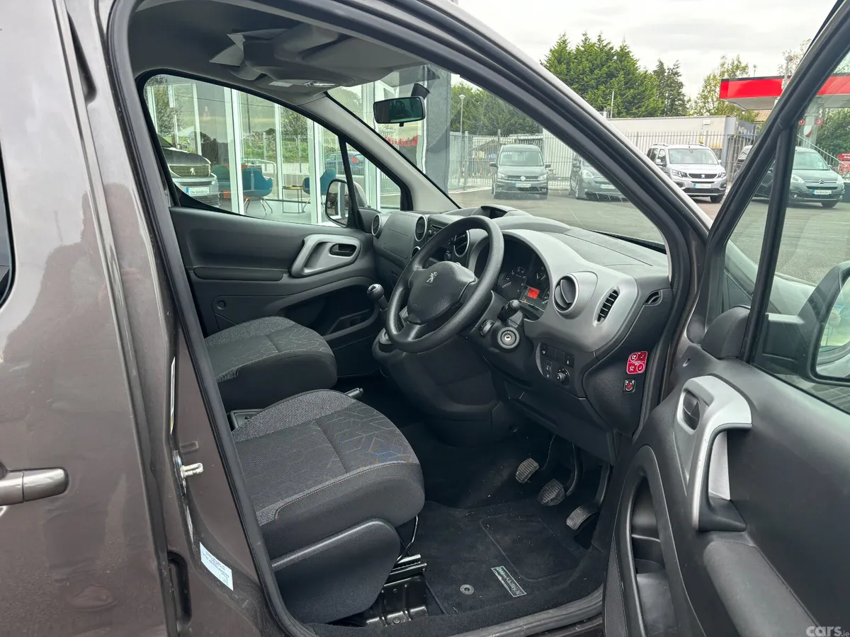 Peugeot Partner MPV, Diesel, 2018, Grey
