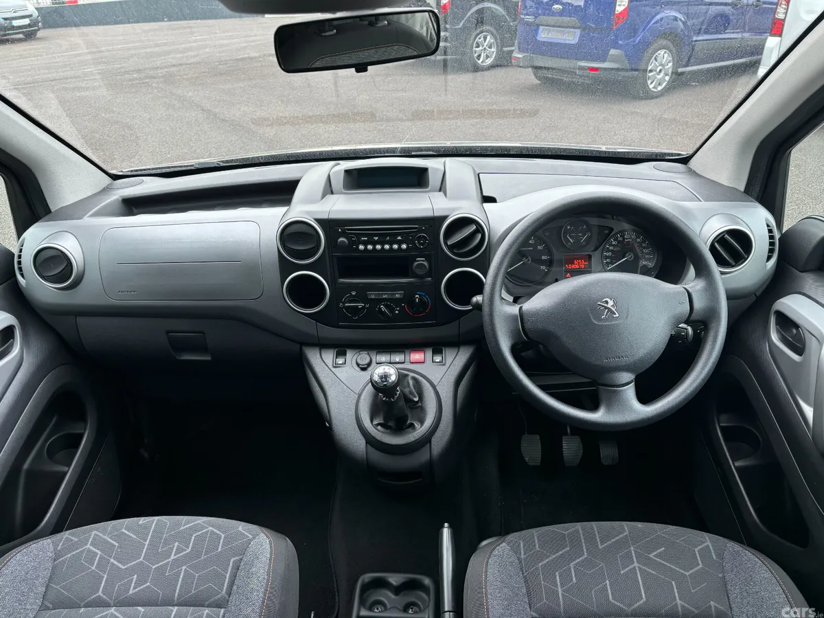 Peugeot Partner MPV, Diesel, 2018, Grey