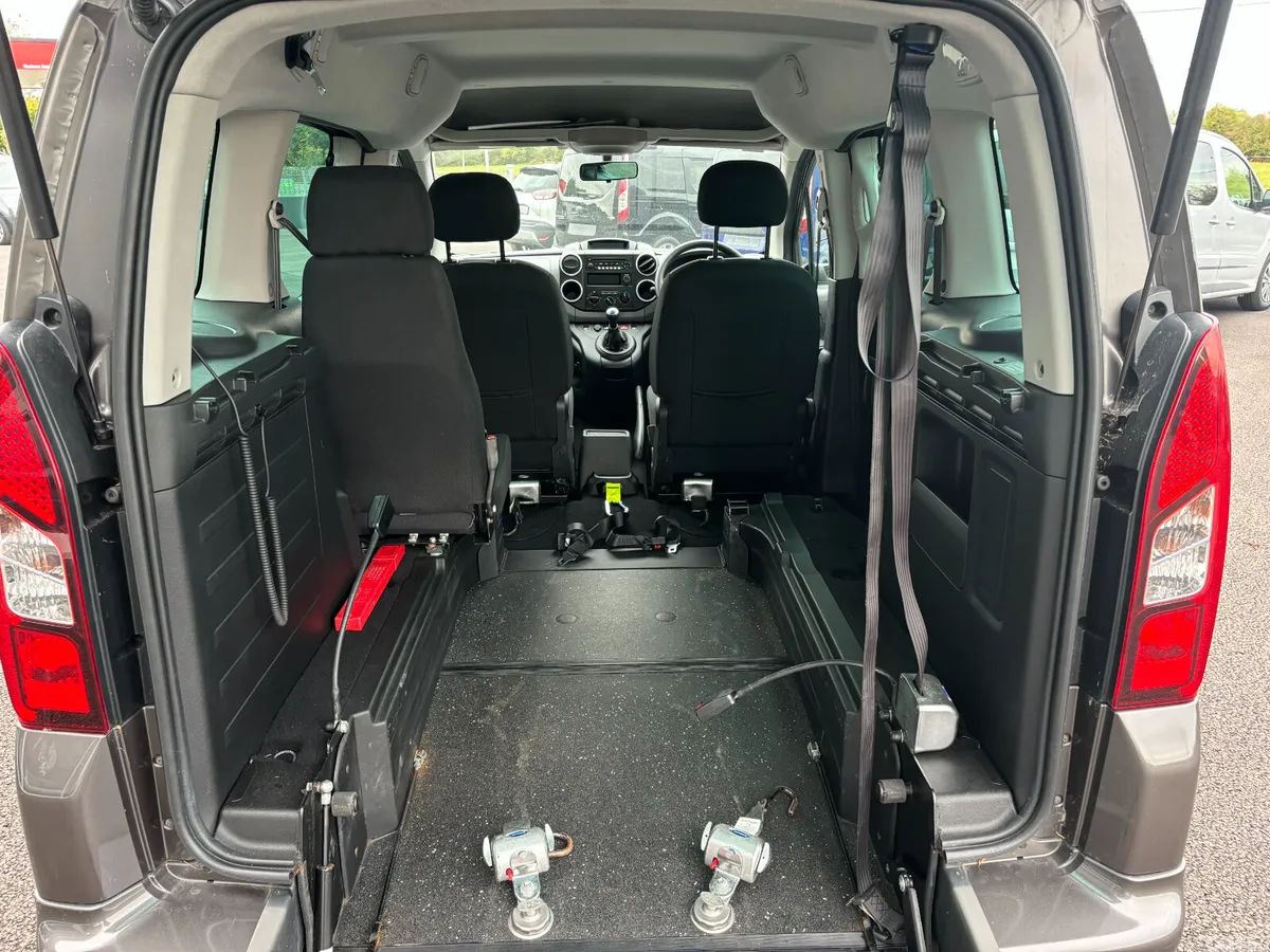 Peugeot Partner MPV, Diesel, 2018, Grey