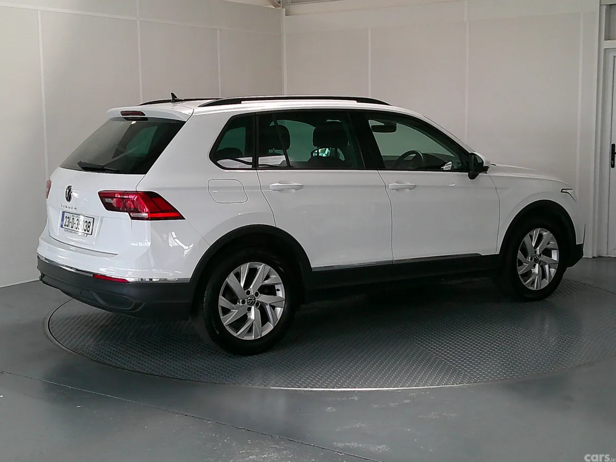 Volkswagen Tiguan SUV, Diesel, 2023, White