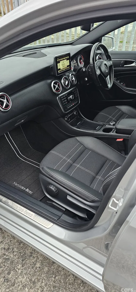 Mercedes-Benz A-Class Hatchback, Petrol, 2015, Silver