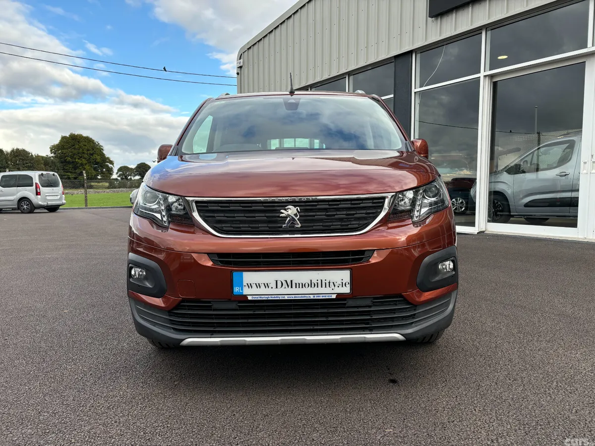 Peugeot Rifter MPV, Diesel, 2019, Gold