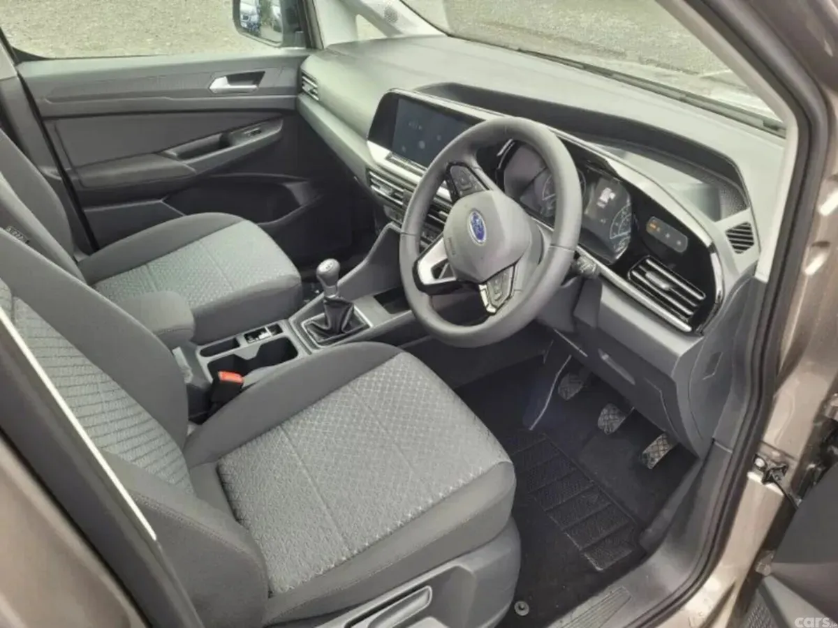 Ford Tourneo Connect MPV, Diesel, 2026, Silver