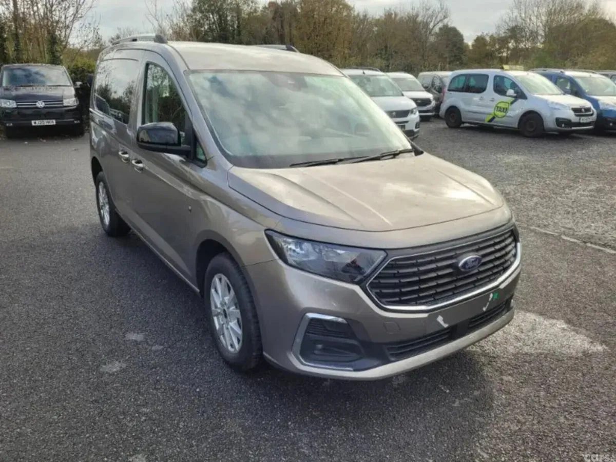 Ford Tourneo Connect MPV, Diesel, 2026, Silver