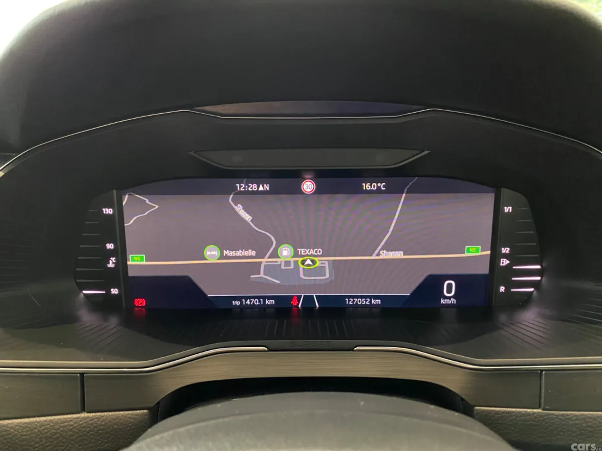 Skoda Superb Saloon, Diesel, 2022, Blue