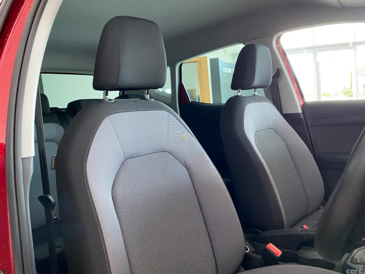SEAT Arona SUV, Petrol, 2021, Red