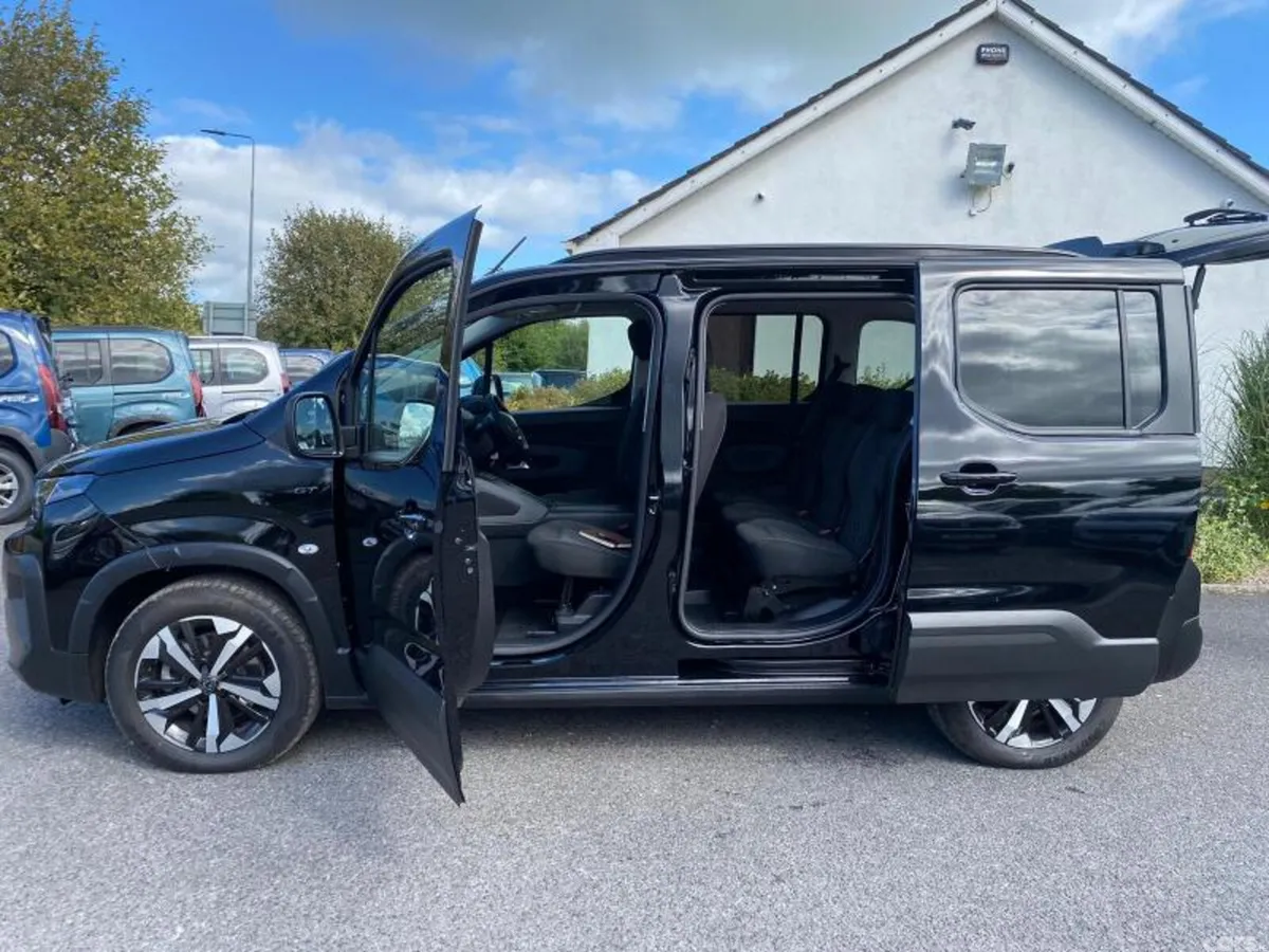 Peugeot Rifter MPV, Diesel, 2026, Black