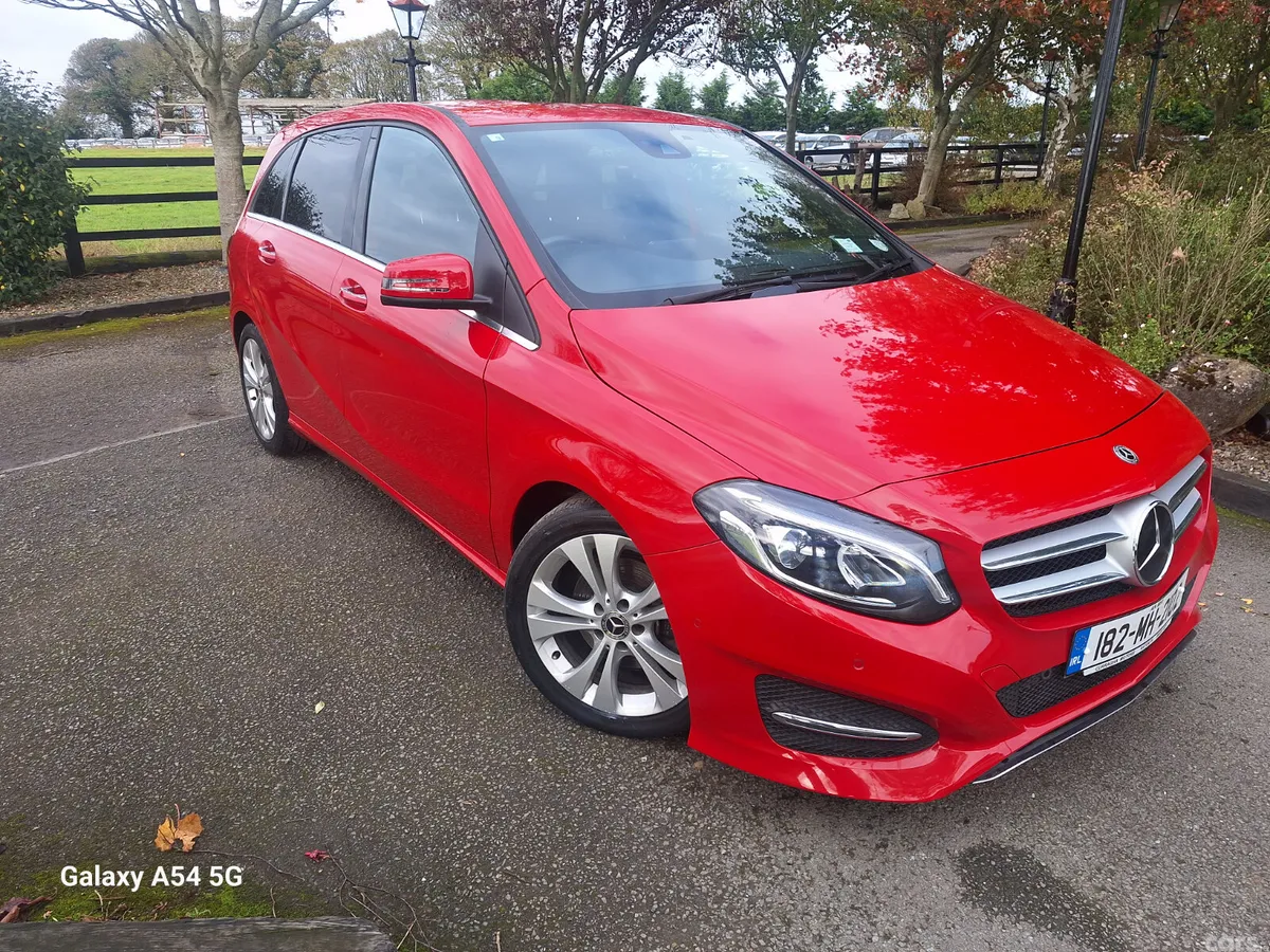 Mercedes-Benz B-Class Hatchback, Petrol, 2018, Red
