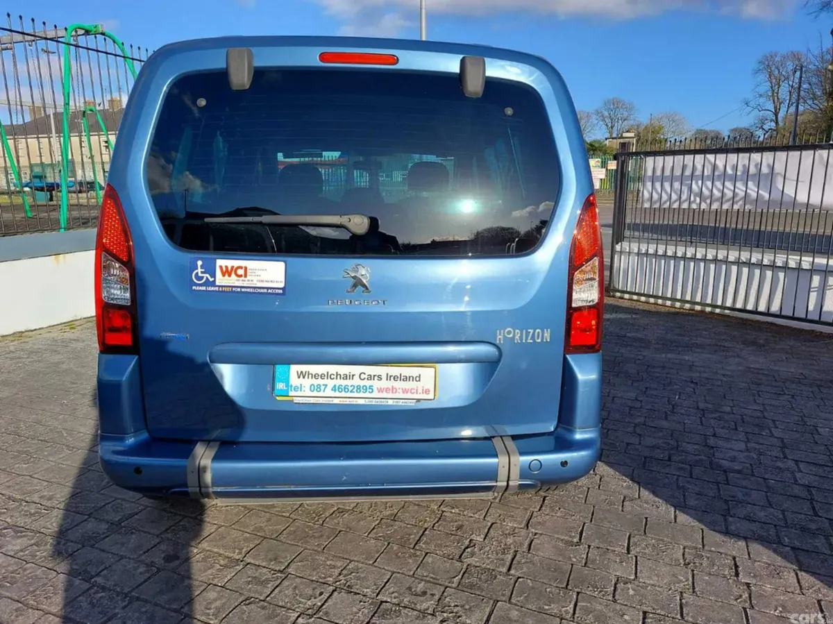 Peugeot Partner Tepee MPV, Diesel, 2018, Blue