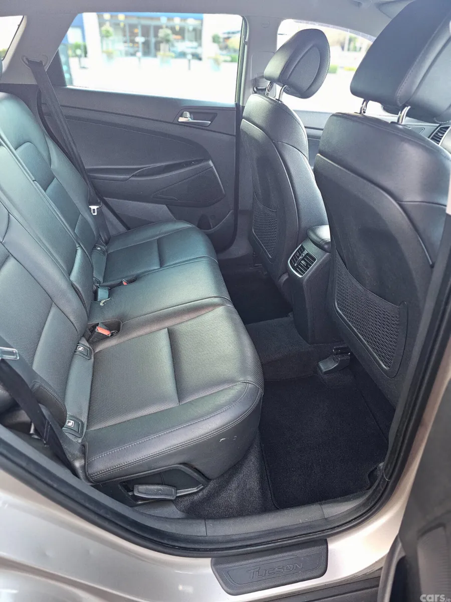 Hyundai Tucson SUV, Diesel, 2016, Beige