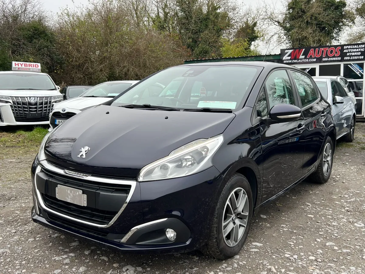 Peugeot 208 Hatchback, Petrol, 2018, Black