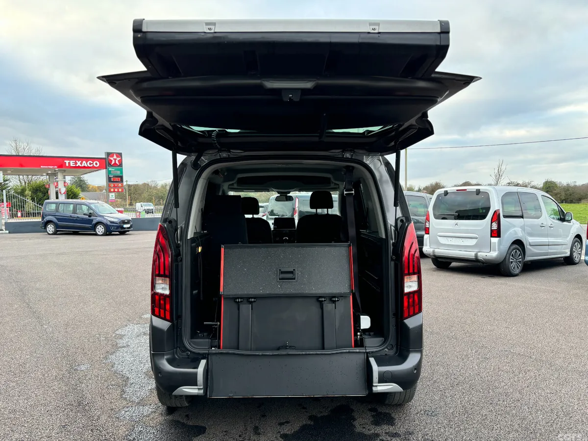 Peugeot Rifter MPV, Diesel, 2021, Grey