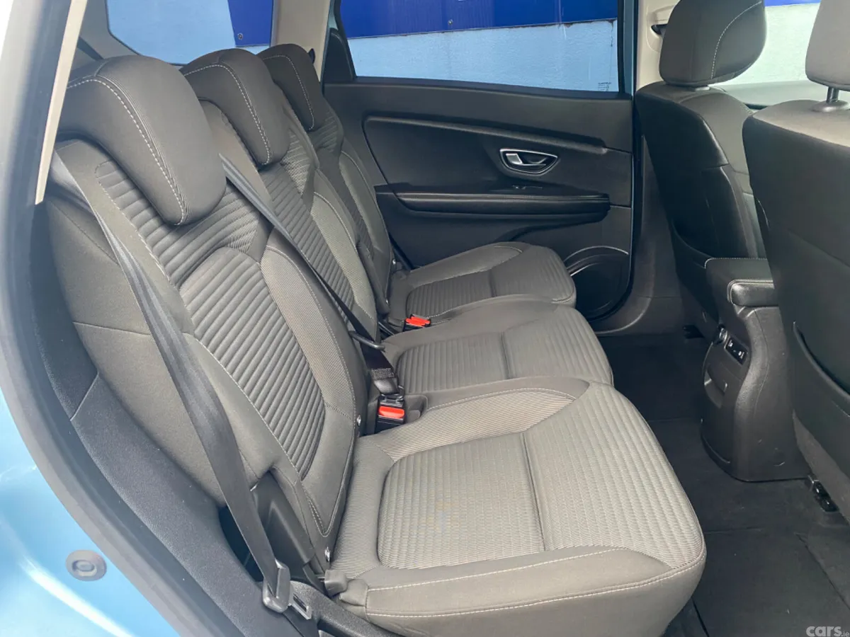 Renault Grand Scenic MPV, Petrol, 2020, Blue