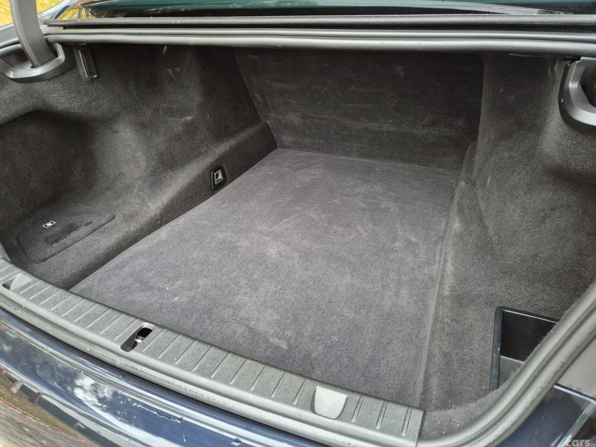BMW 7-Series Saloon, Diesel, 2018, Black