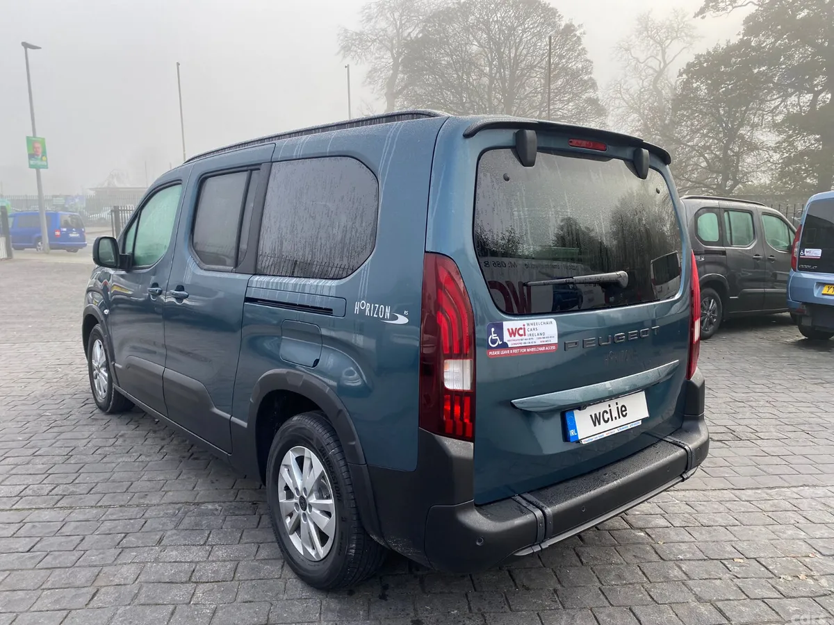 Peugeot Rifter MPV, Diesel, 2026, Blue