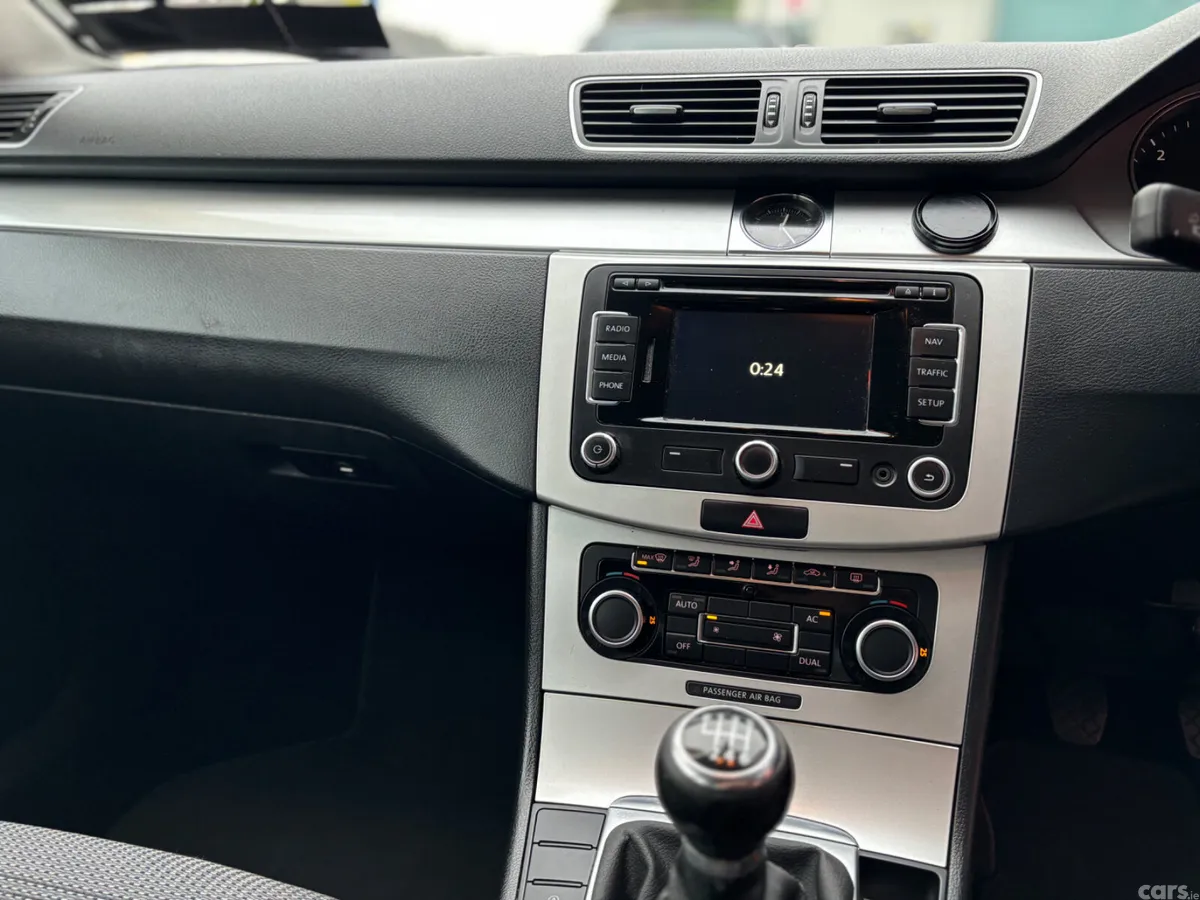 Volkswagen Passat Coupe, Diesel, 2011, Silver
