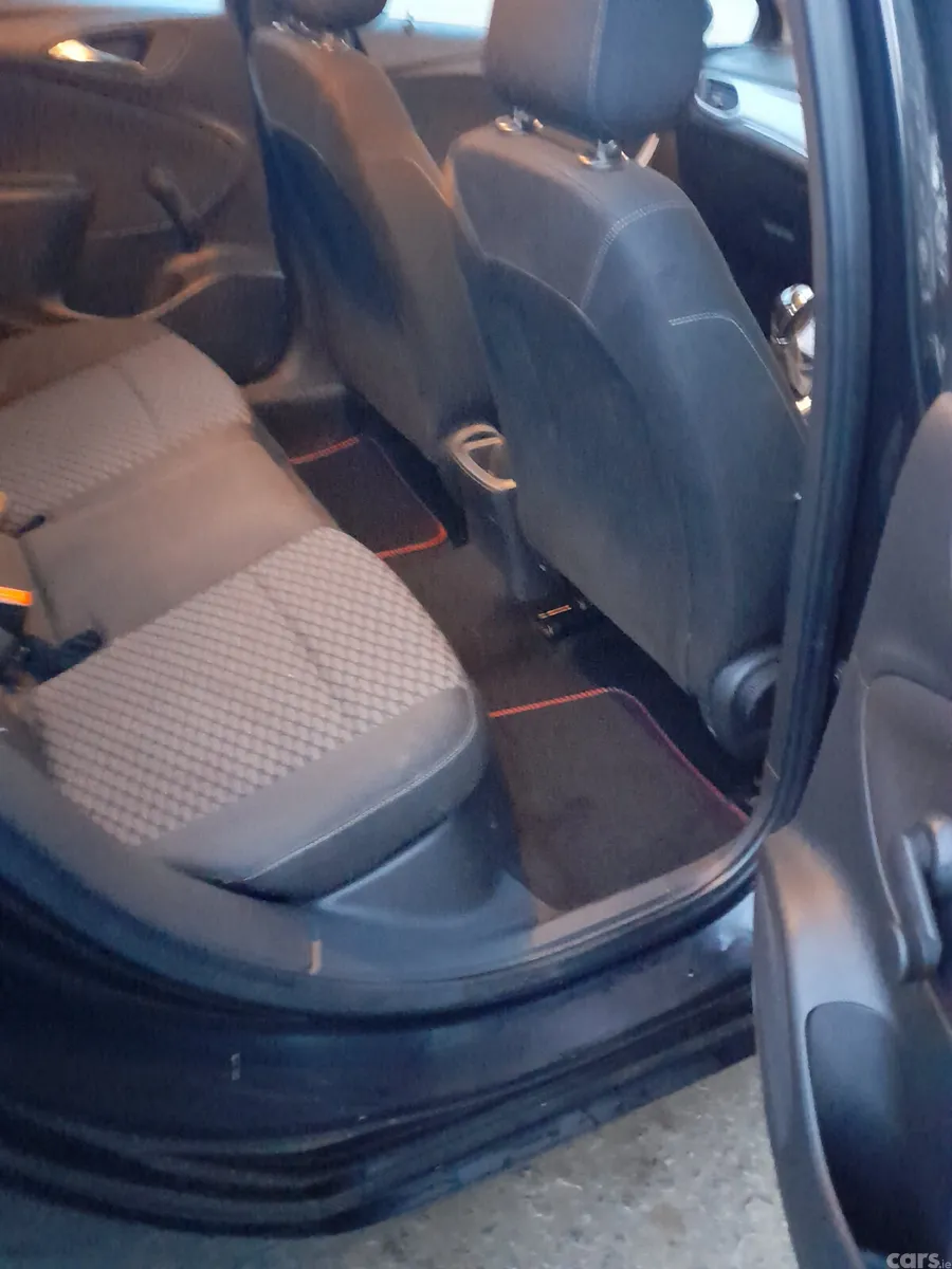 Opel Astra Hatchback, Petrol, 2016, Black